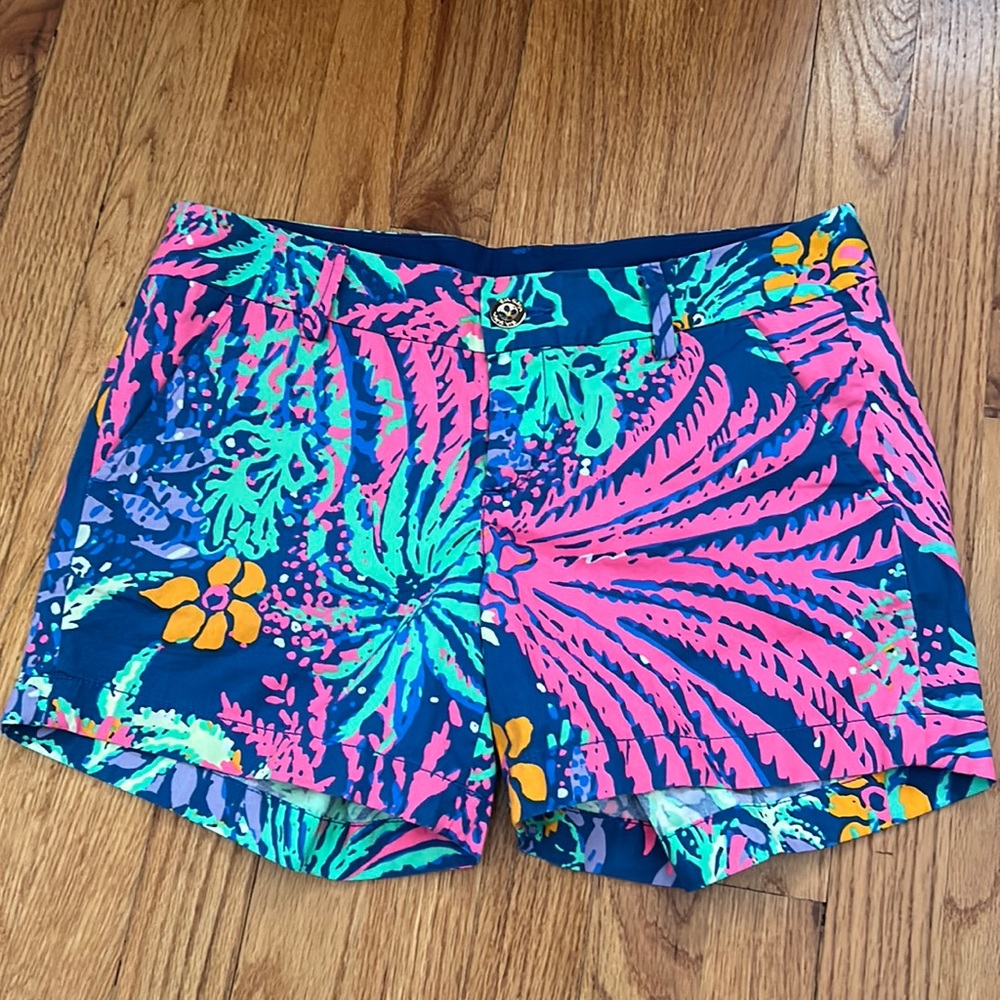 Lilly Pulitzer the Callahan shorts size 2